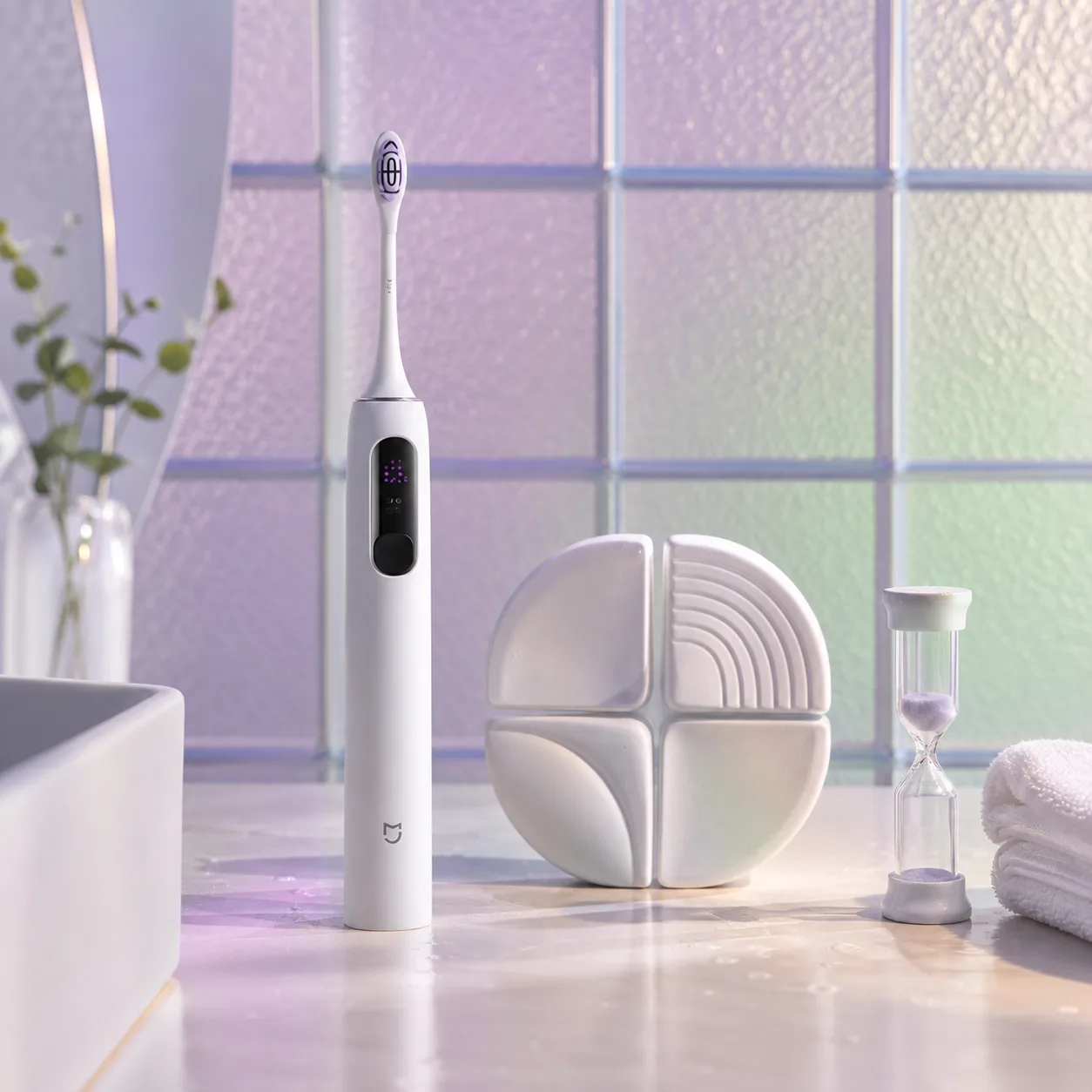 مسواک برقی سفید شیائومی Oscillation Pro MES610 کنار ساعت شنی و الگوی چهار ناحیه مسواک