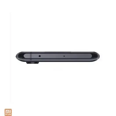 جزئیات فریم بالای Xiaomi Mi Note 10 نمای لبه بالایی گوشی مشکی Mi Note 10 با دو حفره روی فریم