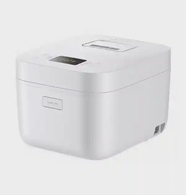 نمای کامل پلوپز Xiaomi MFB090-1 ظرفیت ۴ لیتر پلوپز شیائومی MFB090-1 چهار لیتری سفید با نمایشگر دیجیتال روی درپوش