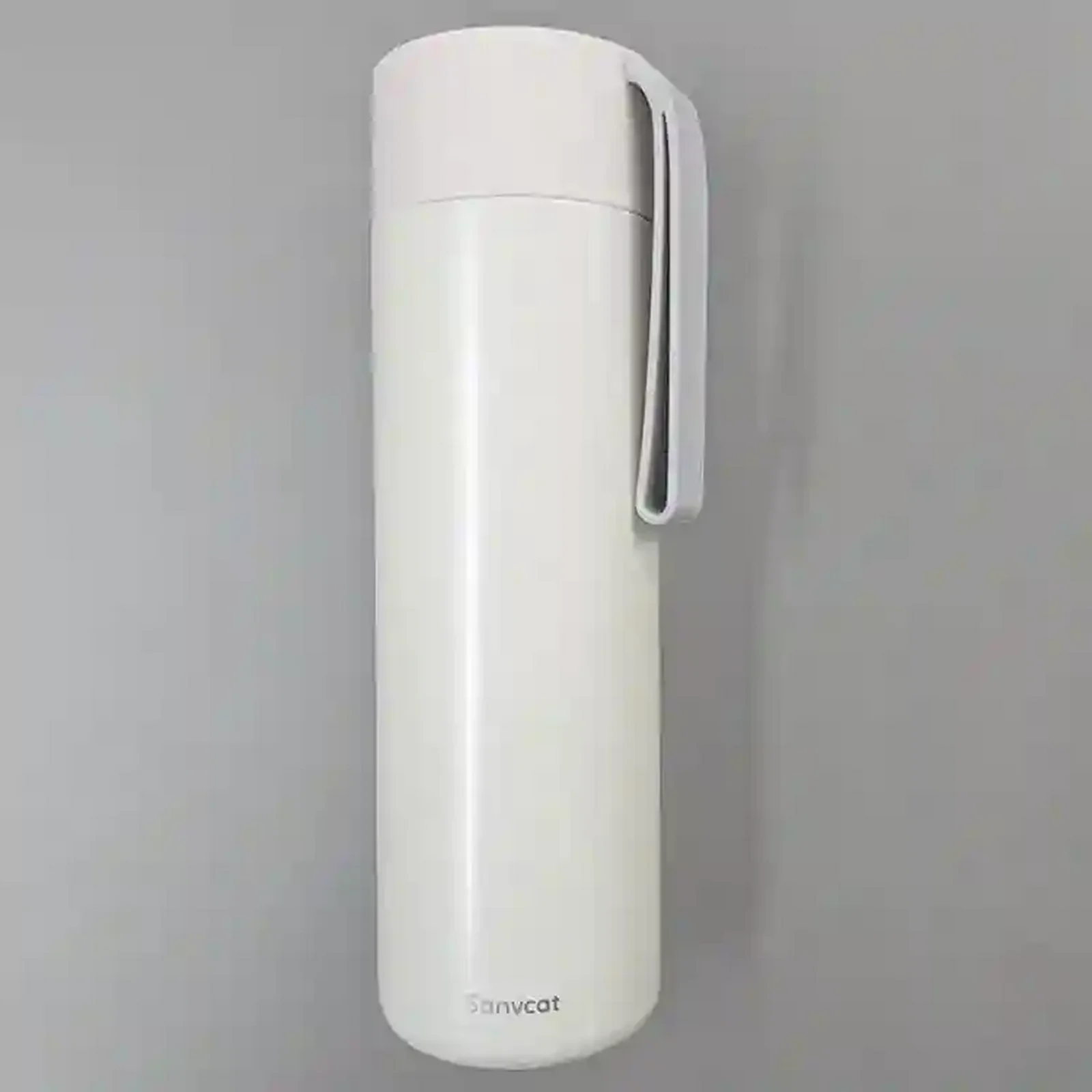 فلاسک شیائومی Sanvcat H8108 سفید ۴۸۰ میلی‌لیتری با بند حمل روی درپوش