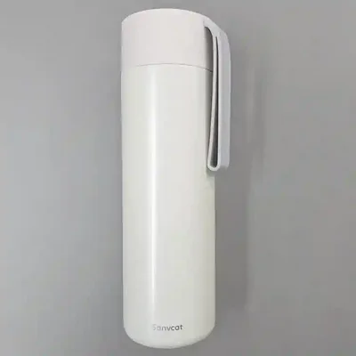 فلاسک شیائومی Sanvcat H8108 سفید ۴۸۰ میلی‌لیتری با بند حمل روی درپوش