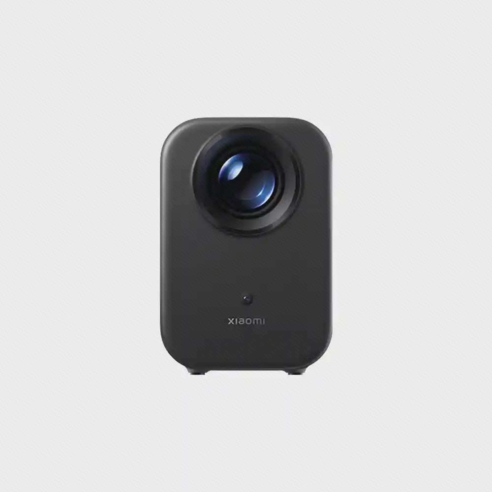 نمای روبهروی Xiaomi Smart Projector L1 پروژکتور هوشمند مشکی Xiaomi Smart Projector L1 با لنز بزرگ آبی