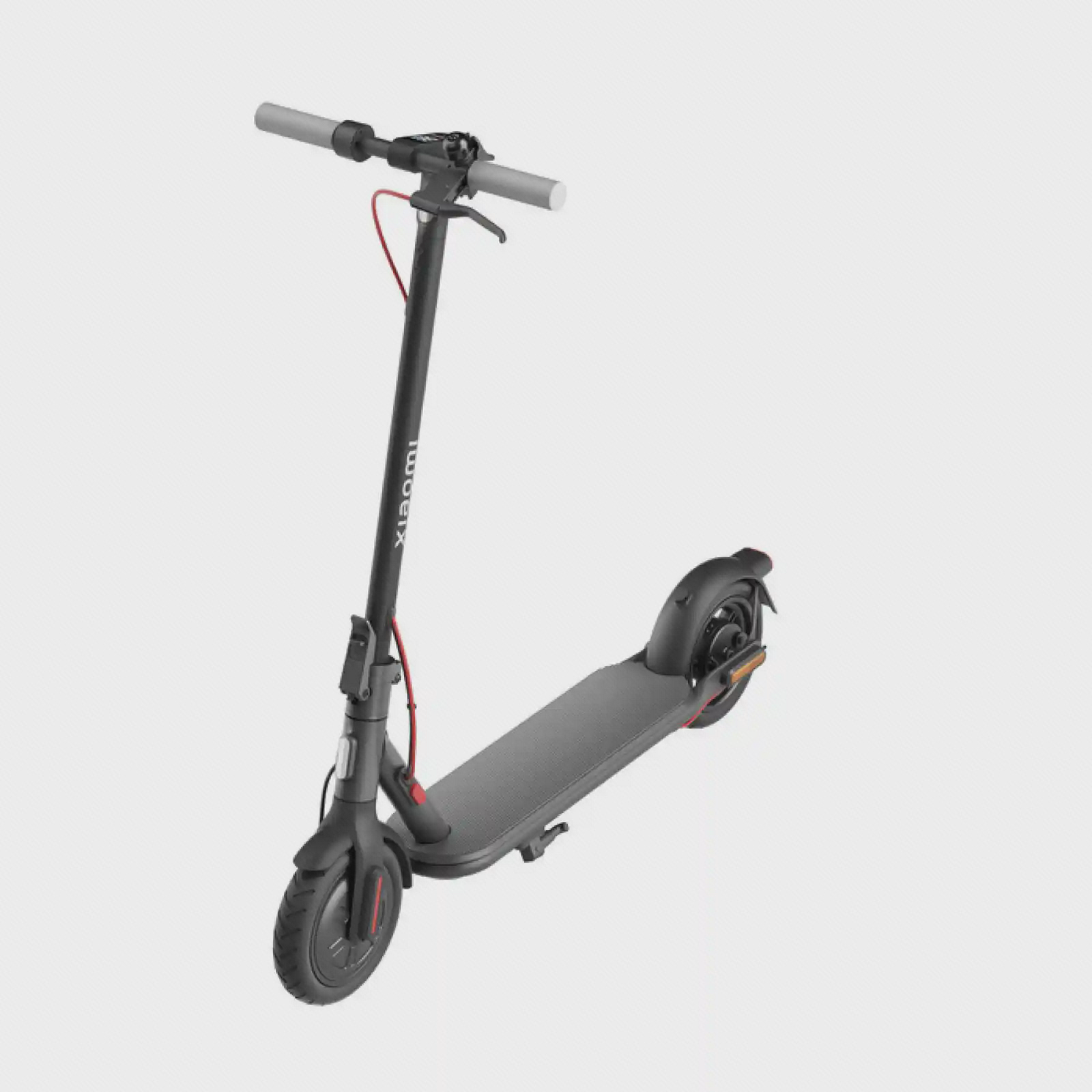 نمای اصلی Xiaomi Electric Scooter 4 Lite اسکوتر برقی شیائومی 4 Lite مشکی با جزئیات قرمز