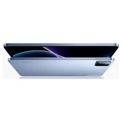 ضخامت بدنه Xiaomi Pad 7 از نمای جانبی نمای کناری باریک تبلت شیائومی Pad 7 با بدنه نقرهای