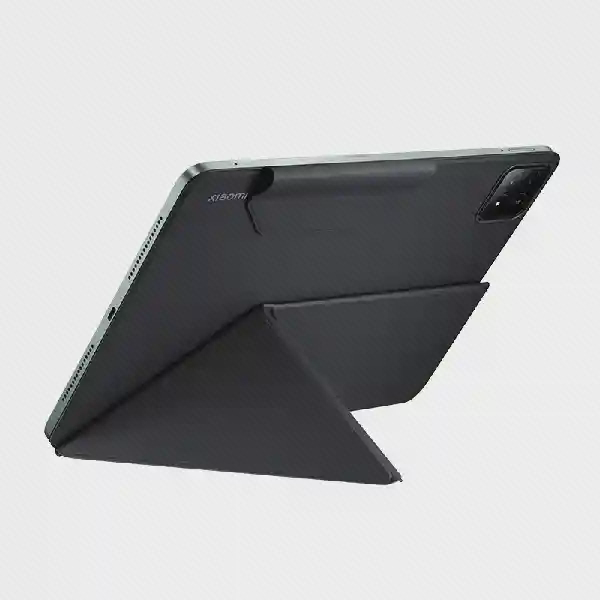 نمای اصلی کاور اورجینال شیائومی Pad 6S Pro کاور مشکی Xiaomi Pad 6S Pro روی تبلت در حالت استند
