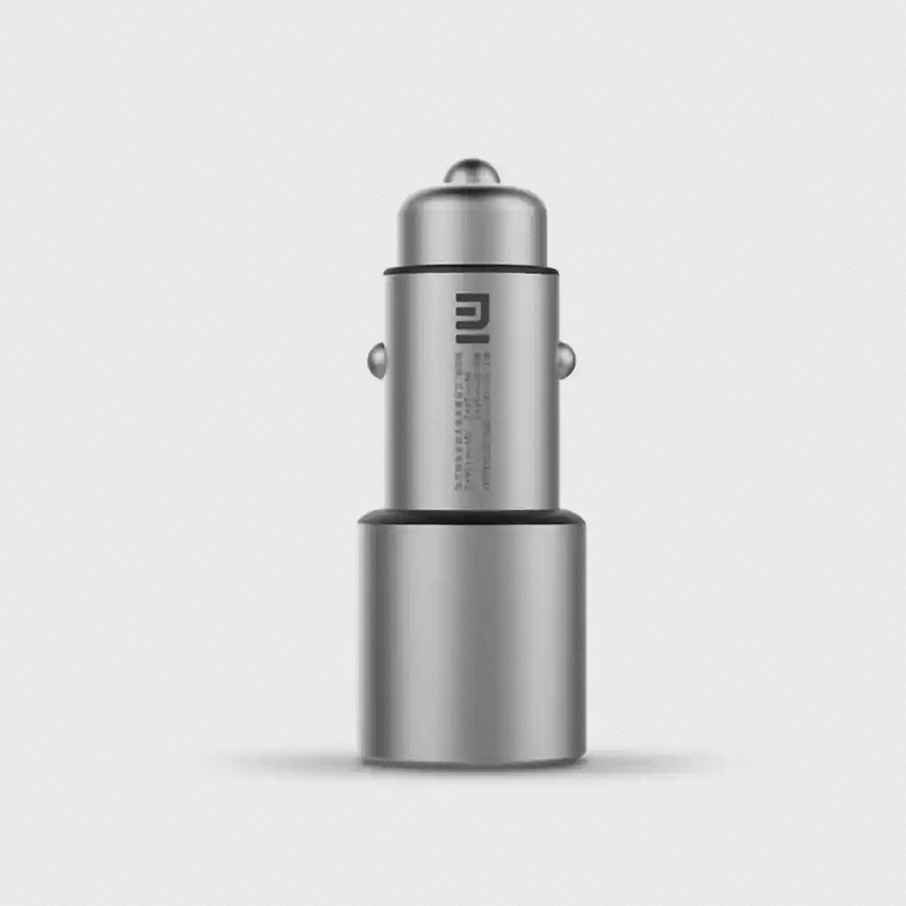 نمای اصلی شارژر خودرو شیائومی CC02CZM QC 3.0 شارژر فندکی ۳۶ وات Xiaomi CC02CZM نقرهای از نمای روبهرو