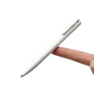 طراحی باریک خودکار سفید Xiaomi MJZXB01WC بدنه متعادل خودکار شیائومی MJZXB01WC روی انگشت