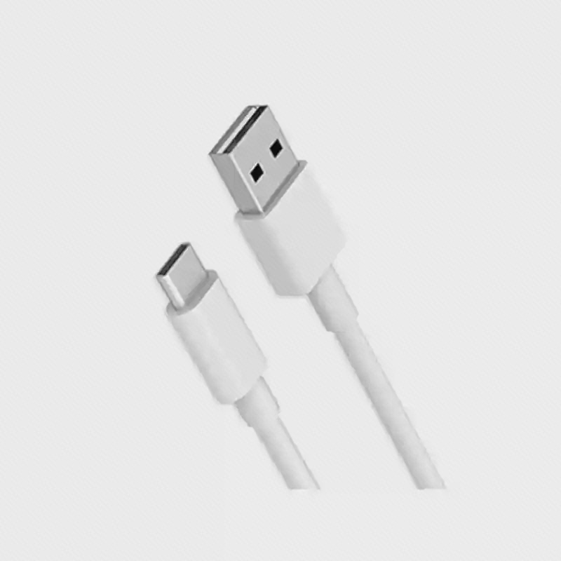 نمای نزدیک کانکتورهای کابل شارژ ۱۸ وات شیائومی کابل شارژ ۱۸ واتی شیائومی USB-A به USB-C سفید