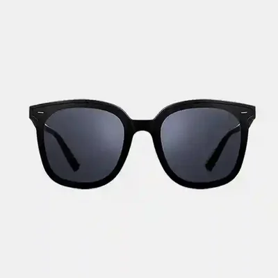 نمای روبهروی فریم مشکی عینک میجیا MJTA02LM عینک آفتابی مشکی Mijia Polarized MJTA02LM از نمای مستقیم
