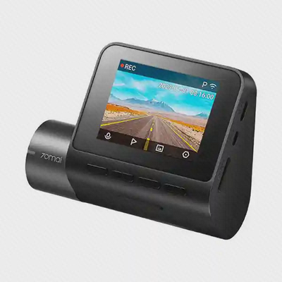 نمای سه‌رخ دوربین خودرو 70mai Dash Cam A200 با نمایشگر رنگی