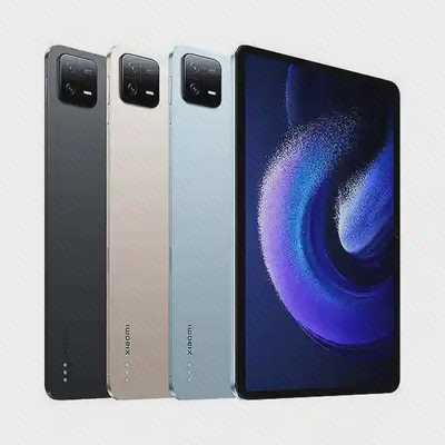 سه پنل پشتی Xiaomi Pad 6 مشکی، طلایی و آبی روشن کنار نمای جلویی با تصویر بنفش چرخان