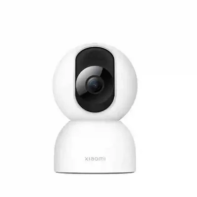 دوربین هوشمند شیائومی C400 از نمای روبهرو دوربین نظارتی سفید Xiaomi C400 با لنز چرخان مشکی