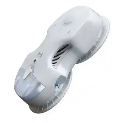 جزئیات بدنه و تهویه ربات HUTT C6 نمای جانبی HUTT C6 با دریچه تهویه و پد گرد