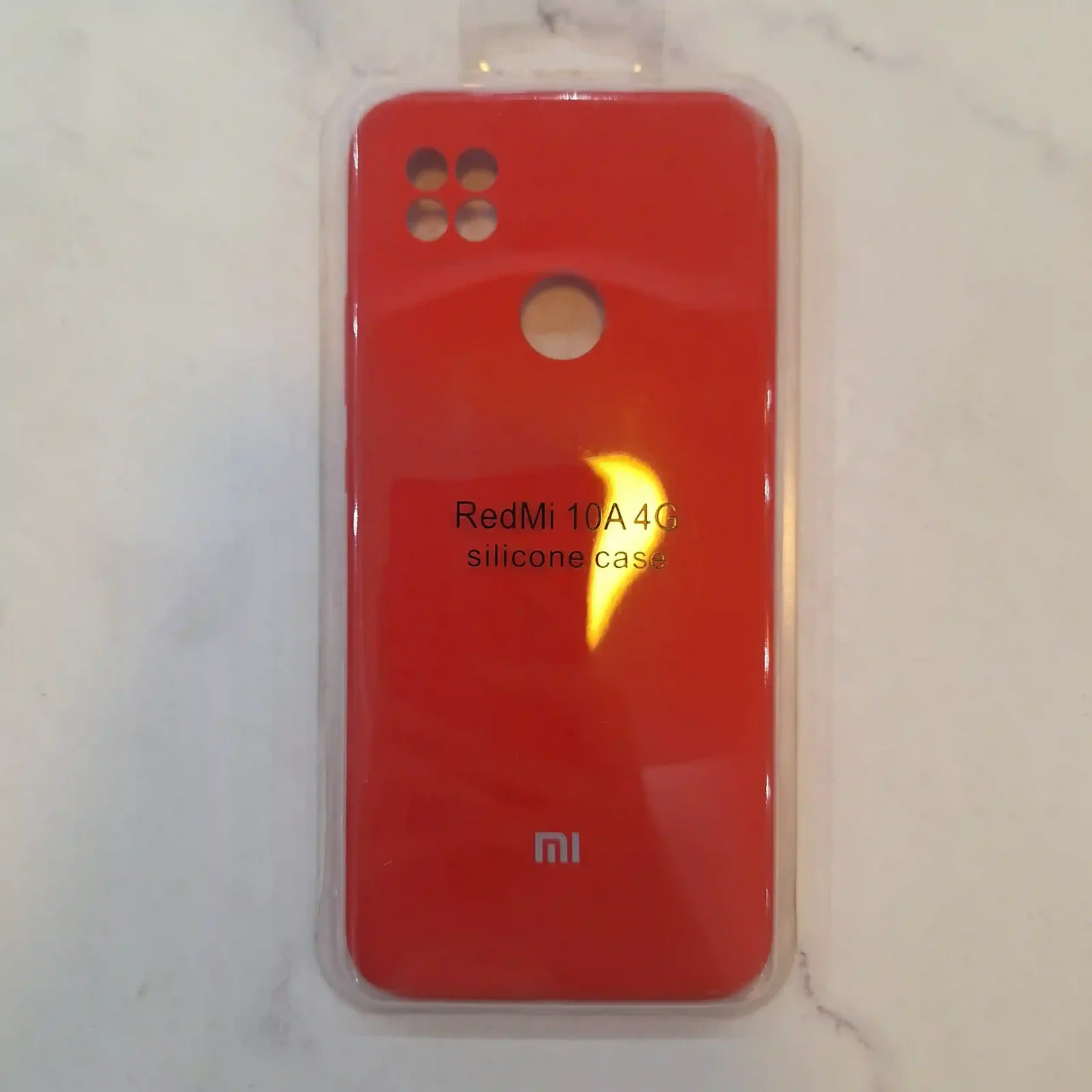 قاب اورجینال سیلیکونی ردمی 10A 4G رنگ قرمز کاور سیلیکونی قرمز Redmi 10A 4G داخل بسته بندی شفاف