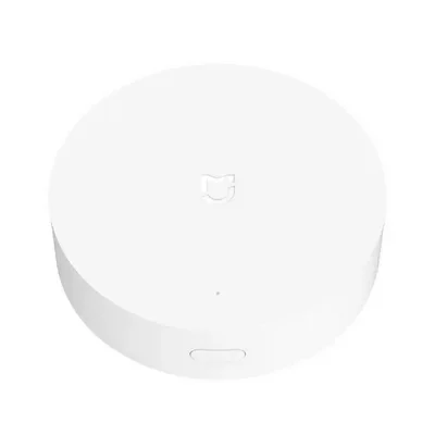 نمای بدنه و کلید هاب شیائومی ZNDMWG02LM هاب هوشمند Xiaomi ZNDMWG02LM سفید از زاویه سه ربع
