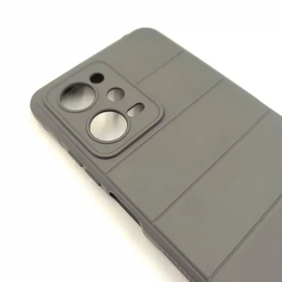 نمای نزدیک محافظ دوربین قاب پافر شیائومی POCO X5 PRO