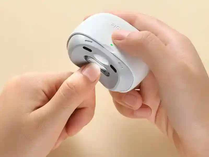 ناخن گیر برقی شیائومی مدل Seemagic Pro SMPH-ZJD03S - نور LED روشن برای دید بهتر