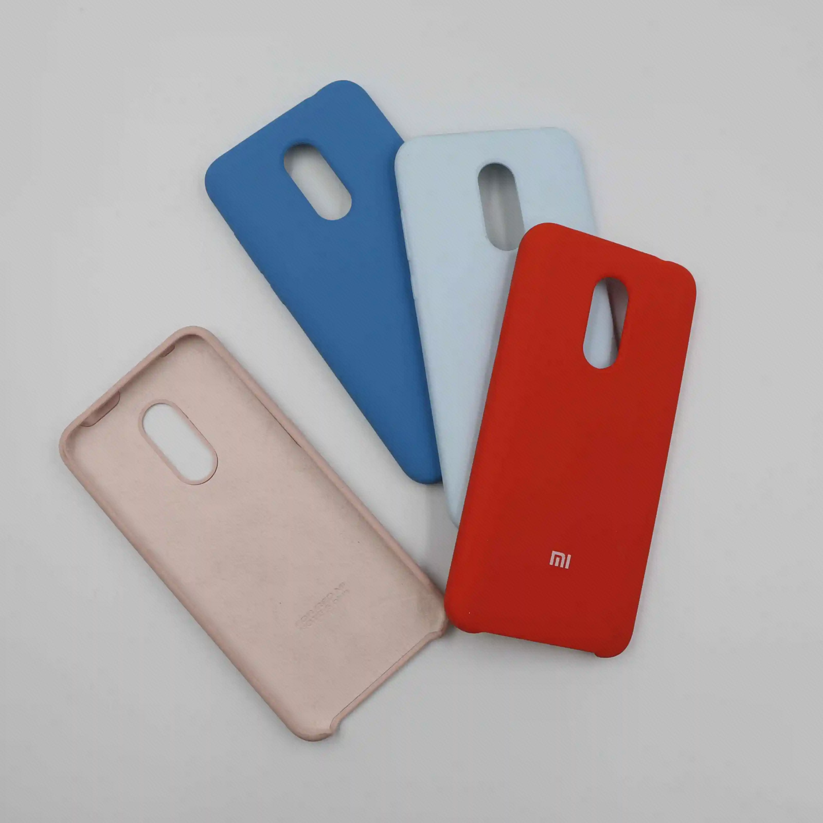 چیدمان رنگ‌های کاور سیلیکونی اورجینال شیائومی Redmi Note 5 Plus