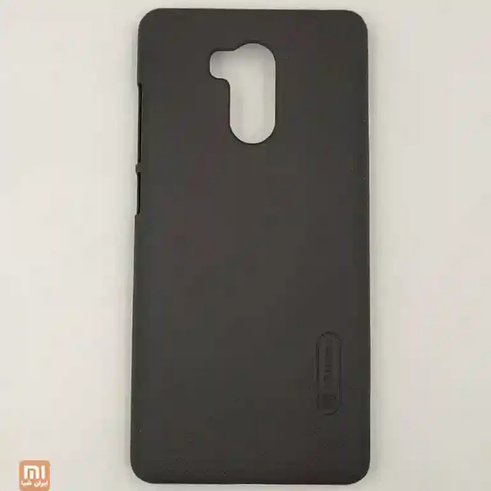 قاب مشکی نیلکین Redmi 4 Prime از نمای جلو نمای پشت قاب نیلکین Redmi 4 Prime مشکی با بافت نقطهای