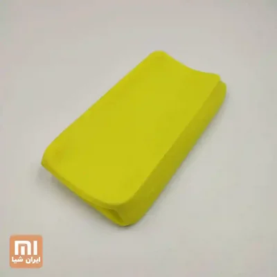 کاور زرد پاوربانک Redmi 20000mAh از نمای مایل