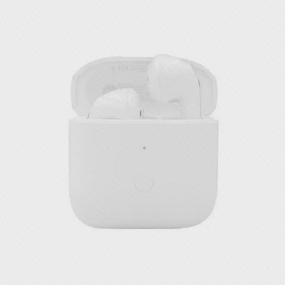 نمای اصلی کیس باز Redmi Buds 3 کیس شارژ سفید Redmi Buds 3 با در باز و ایربادها داخل محفظه