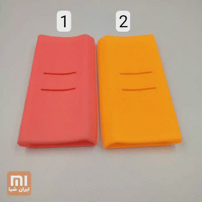 دو رنگ کاور پاوربانک شیائومی 20000 2C مقایسه کاور قرمز و نارنجی پاوربانک Xiaomi 20000 2C از نمای جلو