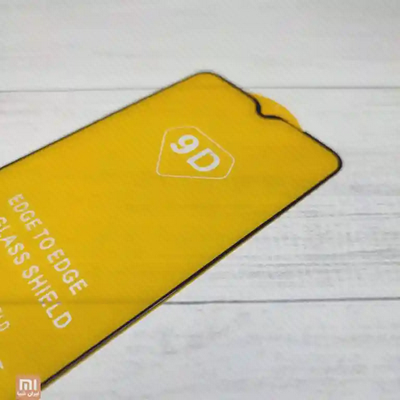 نمای نزدیک گلس 9D Redmi Note 8 Pro و ناچ بالای صفحه