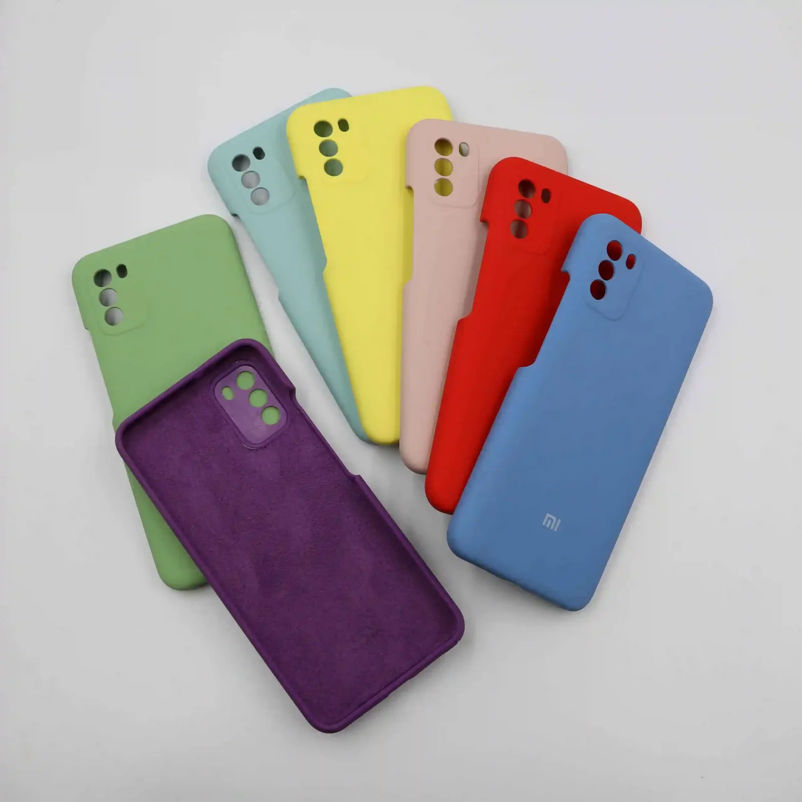 کاور سیلیکونی اورجینال شیائومی مدل Poco M3 - تصویر 1