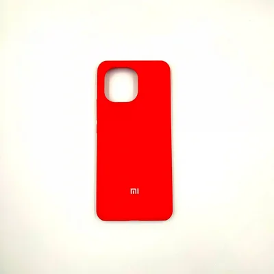 کاور قرمز Xiaomi Mi 11 با برش مربعی دوربین در نمای پشت