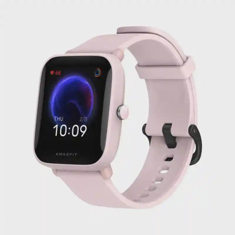 Amazfit Bip U صورتی از زاویه با بند بسته و دکمهٔ گرد