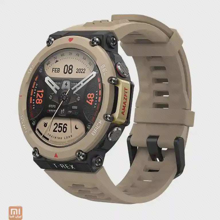 طراحی ورزشی Amazfit T-Rex 2 Amazfit T-Rex 2 خاکی از زاویه با قاب پیچدار و کلیدهای کناری