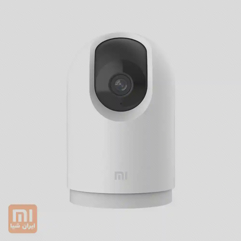 بدنهٔ دوربین Mi 360 2K Pro دوربین سفید Mi 360 2K Pro با پنل مشکی کشیده و پایهٔ گرد کوتاه