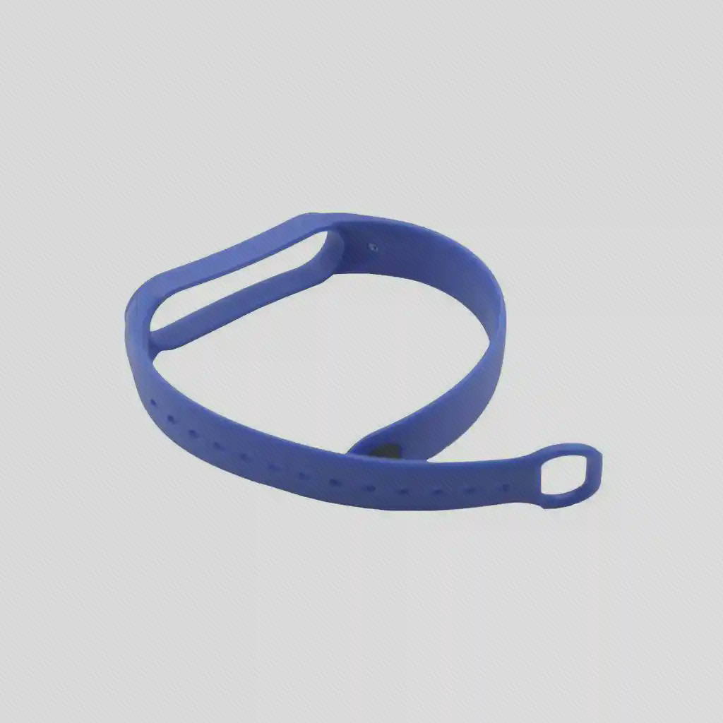 نمای باز بند جایگزین Mi Band 6 بند آبی پررنگ Mi Band 6 با محفظهٔ خالی کپسول و نوار سوراخدار باز