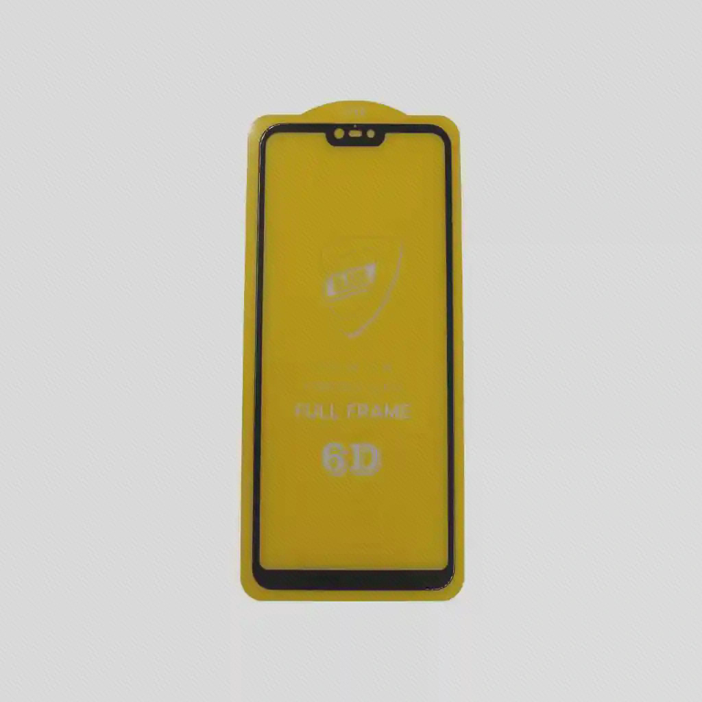 گلس عرضه‌شده برای Mi 8 Lite با قسمت مشکی پهن در بالا و سه بازشو روی لایهٔ زرد