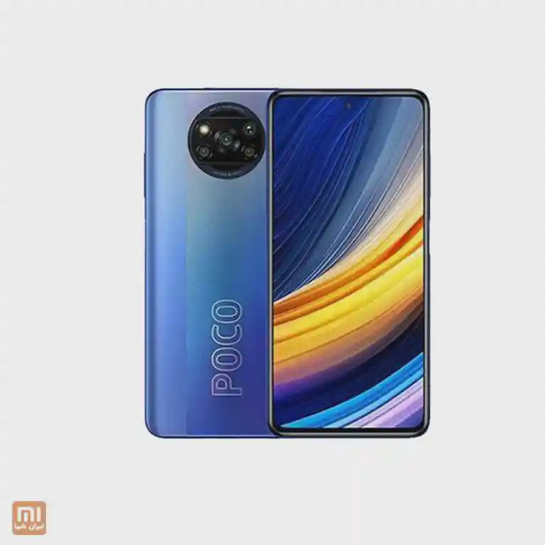 پشت و جلوی نمونهٔ آبی POCO X3 Pro با نوشتهٔ بزرگ POCO