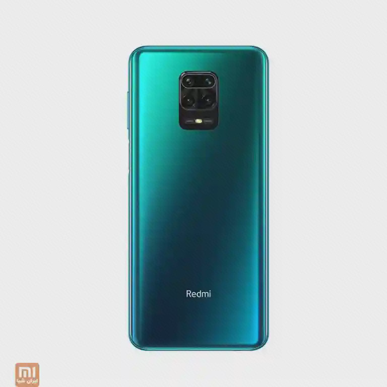 پشت سبز متمایل به آبی Redmi Note 9S با چهار دوربین و فلش داخل قاب مشکی مرکزی